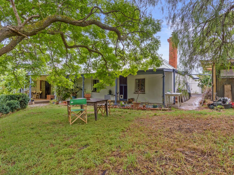 4 St James Street, Willunga, SA 5172 - Property Details