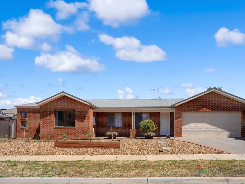 37 Dickson Street Bacchus Marsh Vic 3340