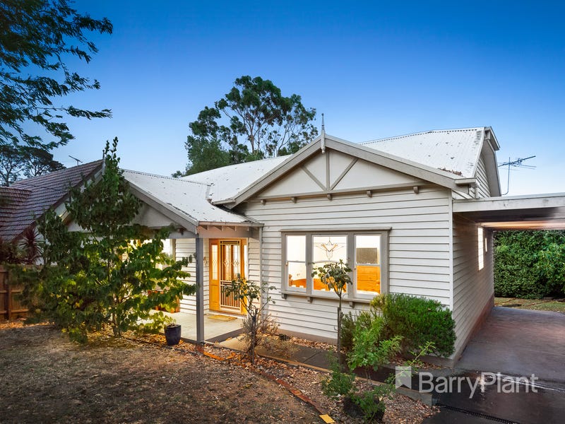 1 Braemar Street, Croydon, Vic 3136 Property Details