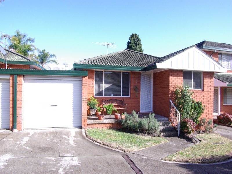 2/15 Doyle Road, Revesby, NSW 2212 Property Details