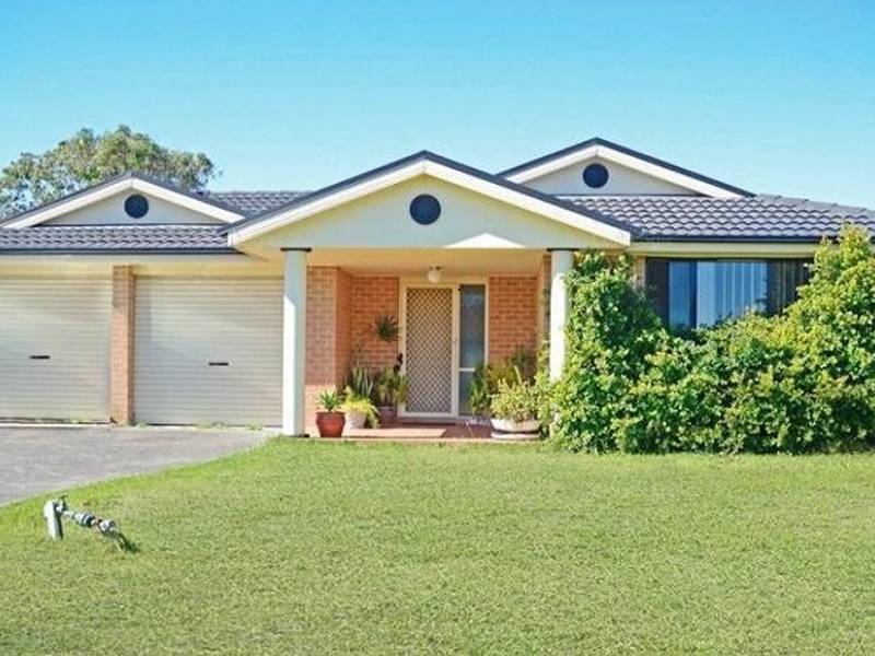 18 Olney Drive, Blue Haven, NSW 2262