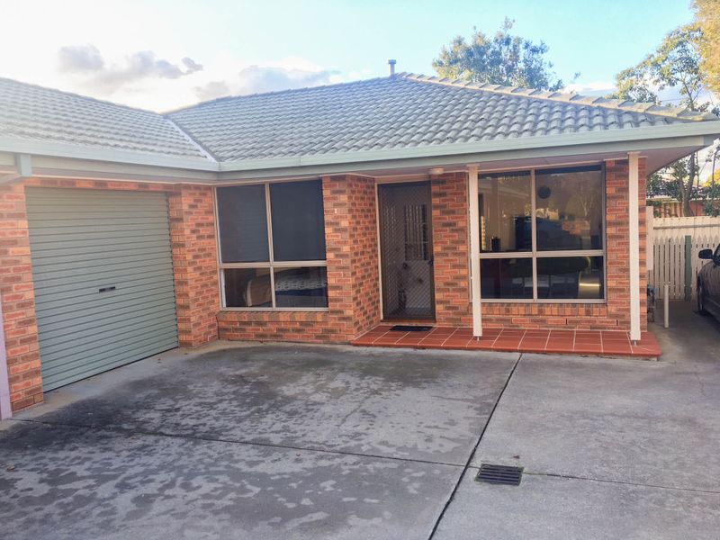 2/358 Lawrence Street, West Wodonga, VIC 3690
