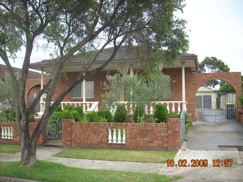 33 Wilson Avenue, Belmore, NSW 2192