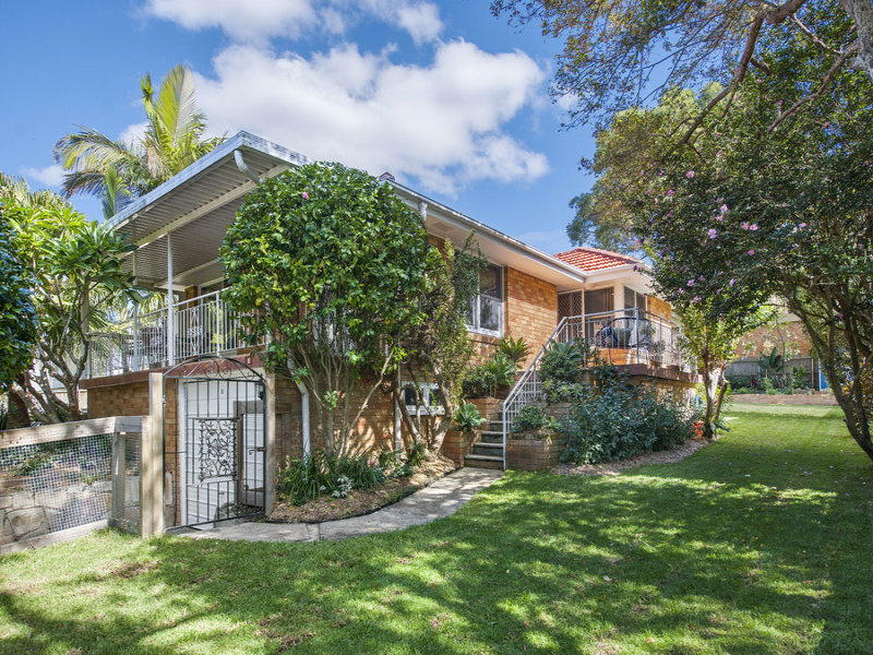 18 Wairakei Road, Wamberal, NSW 2260