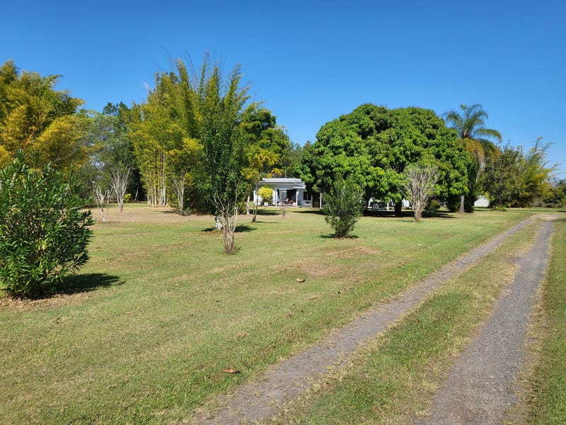 447 Burrum Heads Road, Burrum River, QLD 4659