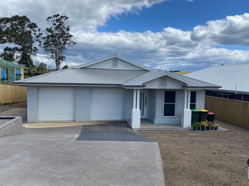 85 Darraby Drive, Moss Vale, NSW 2577