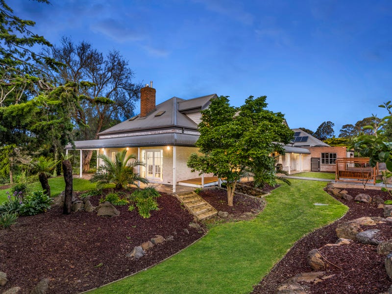 145 Kinnear Road, Mickleham, Vic 3064 Property Details