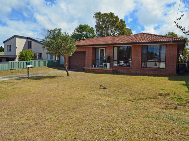 65 Eric Street, Bundeena, NSW 2230 Property Details