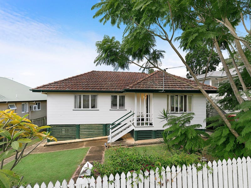 10 Fingal Street, Tarragindi, QLD 4121