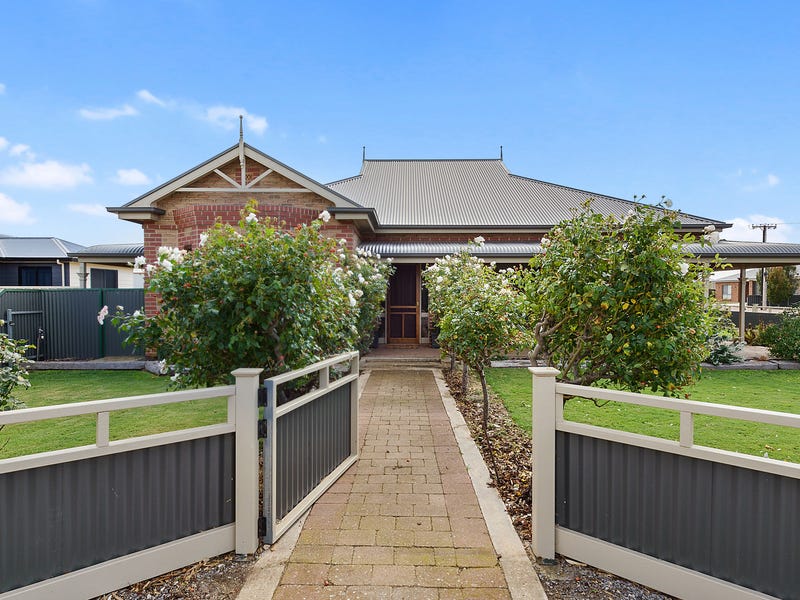 31 Giles Street, Coobowie, SA 5583 Property Details