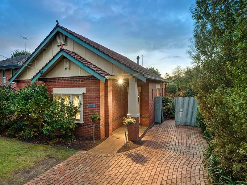9 Kardinia Road, Glen Iris, VIC 3146