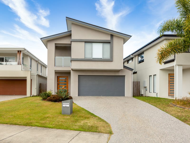 41 Sickle Avenue, Hope Island, QLD 4212