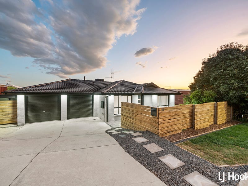 82 Hugh Mckay Cres, Dunlop, ACT 2615 - realestate.com.au