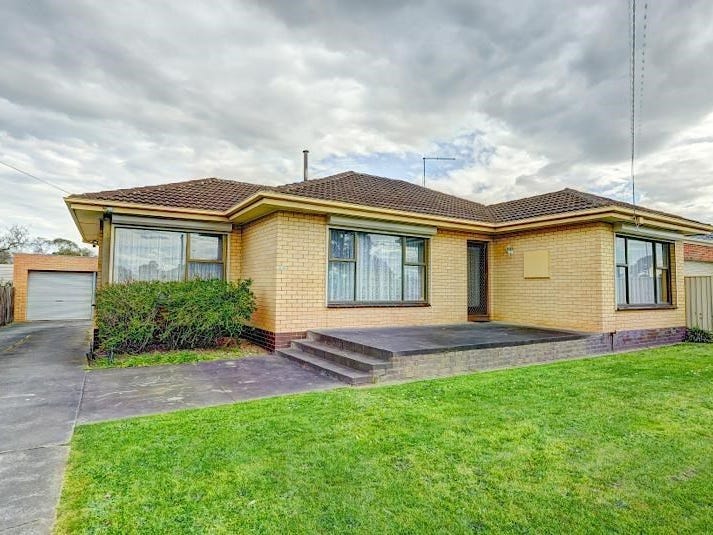 315 Rubicon Street, Sebastopol, VIC 3356