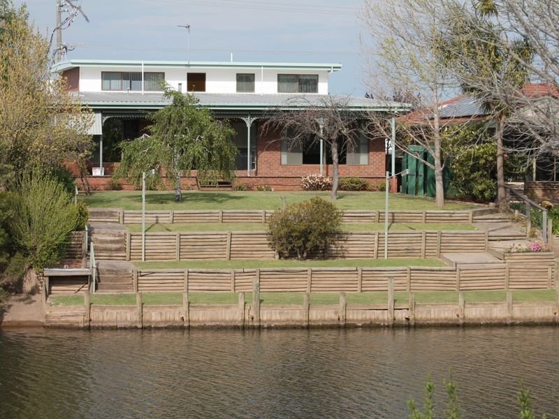 48 Robb Street, East Bairnsdale, VIC 3875