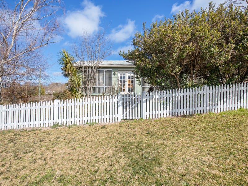 2 Park Street, Uralla, NSW 2358 House for Sale