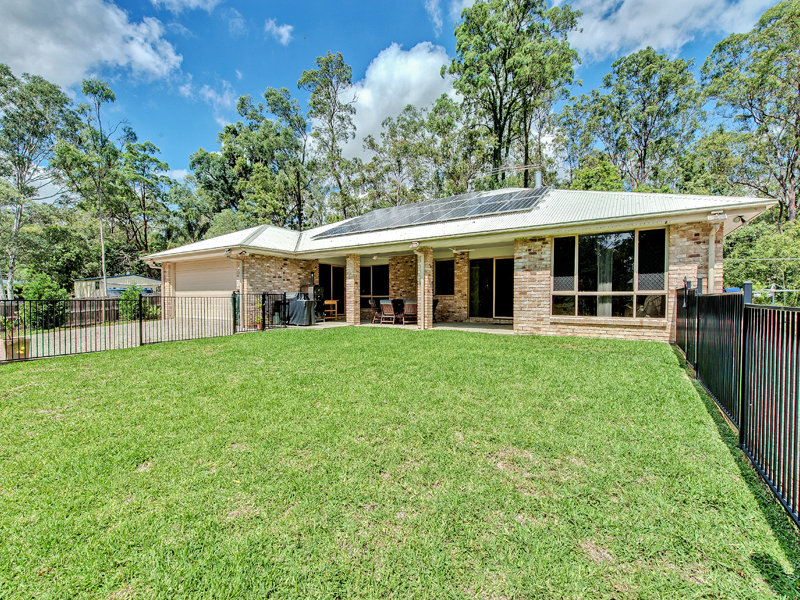 5 Hayes Avenue, Camira, Qld 4300 Property Details