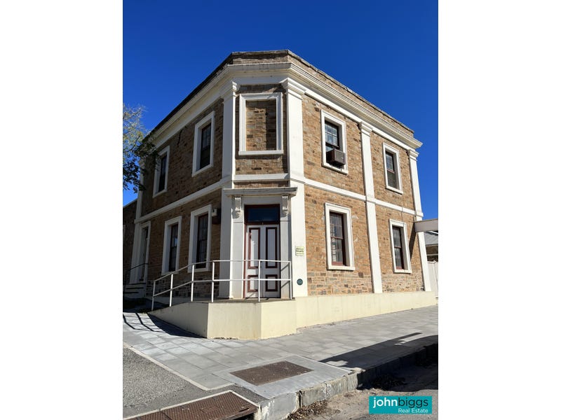 1 Market Street, Burra, SA 5417 House for Rent