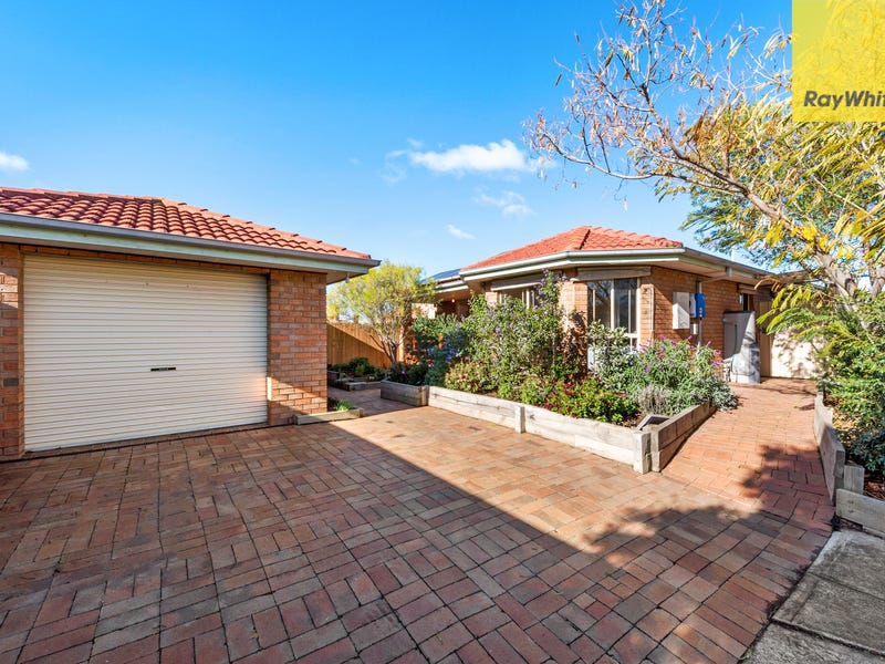 8 Rachel Court, Sydenham, Vic 3037 Property Details