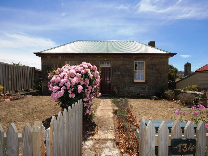 134 High Street, Oatlands, Tas 7120 Property Details