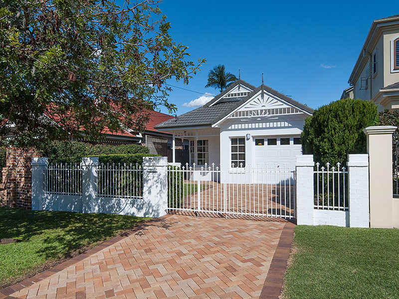 73a Palm Avenue, Ascot, Qld 4007 Property Details