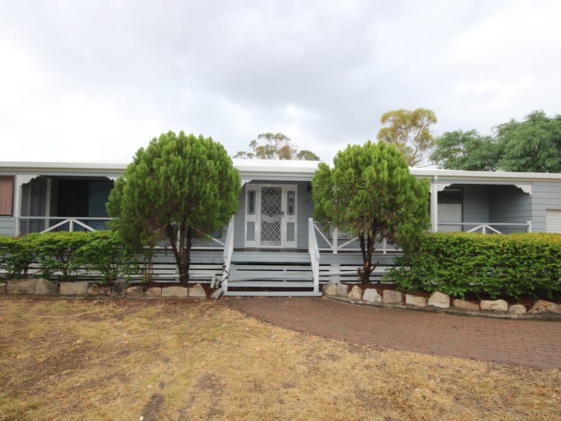25 College Cres, Dalby, QLD 4405