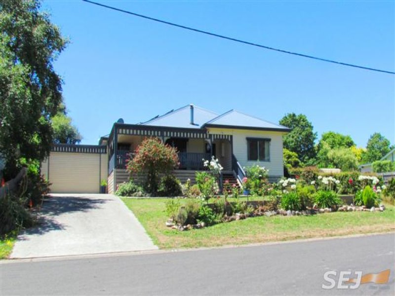 45 Tooronga Road, Willow Grove, VIC 3825