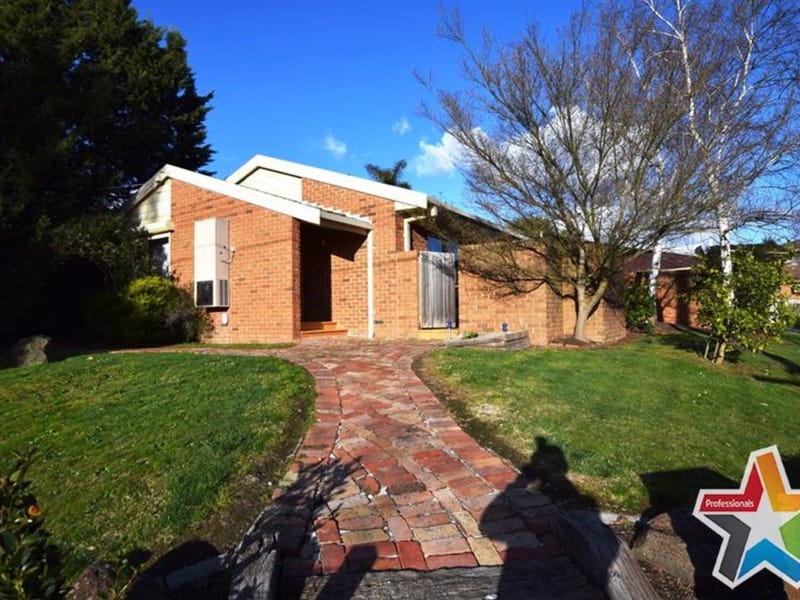 2 Torresdale Drive, Boronia, VIC 3155