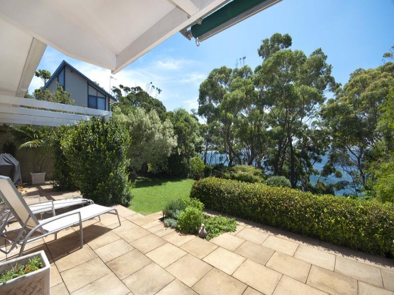118 Bannister Head Road, Mollymook, NSW 2539 Property Details