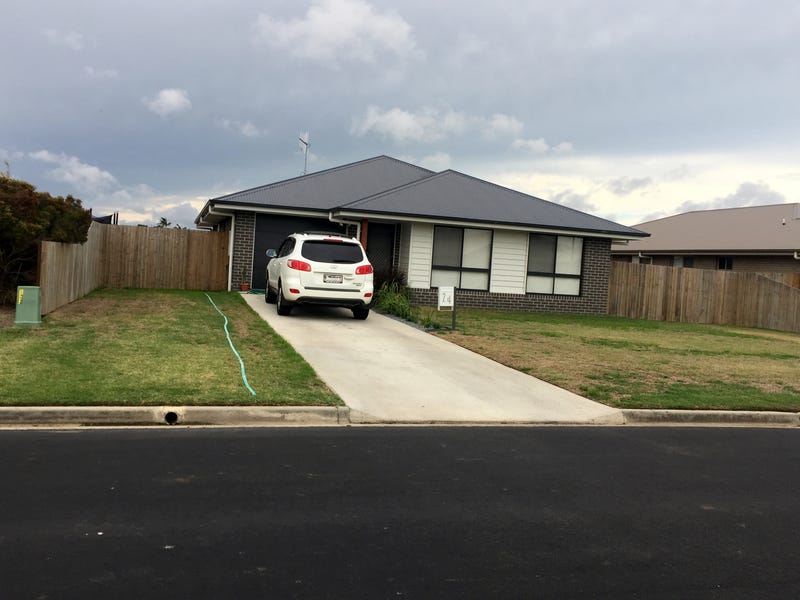 24 Clearview Avenue, Thabeban, Qld 4670