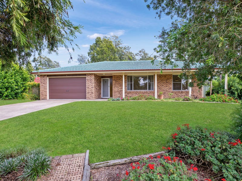 7 Thurlow Close, Bolwarra, NSW 2320 Property Details