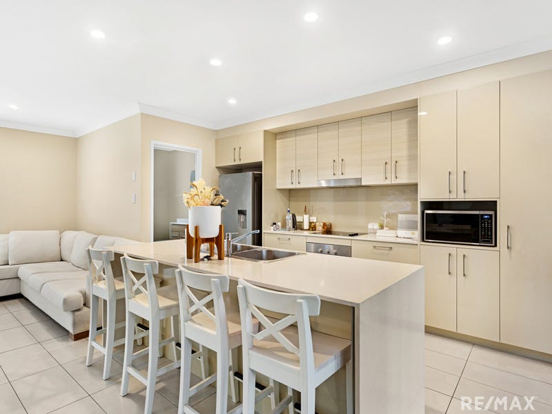 Rental Properties and Real Estate in Palm Beach, QLD 4221 (+2 locations