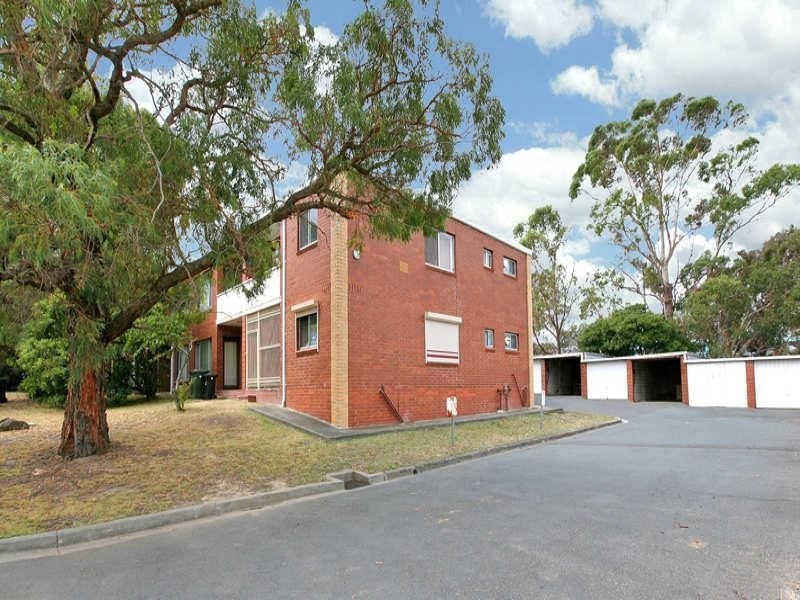 4/1016 Wetherby Road, Doncaster, Vic 3108 House for Rent