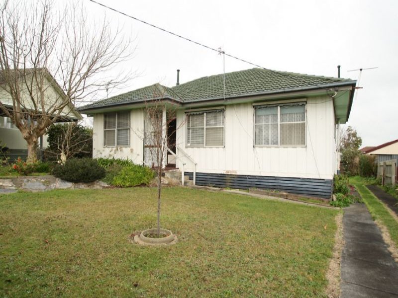 7 Dannock Street, Leongatha, Vic 3953 Property Details