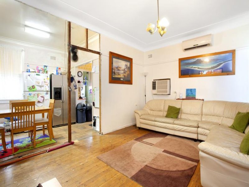 54 Antoine Street, Rydalmere, NSW 2116 Property Details