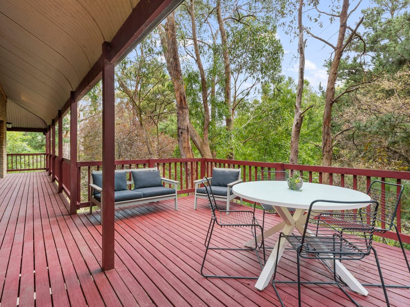 74 Wattle Tree Road, Bridgewater, SA 5155 Property Details