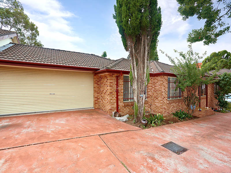 2/121 Dutton Street, Yagoona, NSW 2199 Property Details