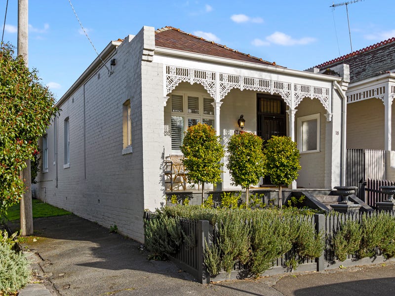 18 Rose Street, Armadale, VIC 3143