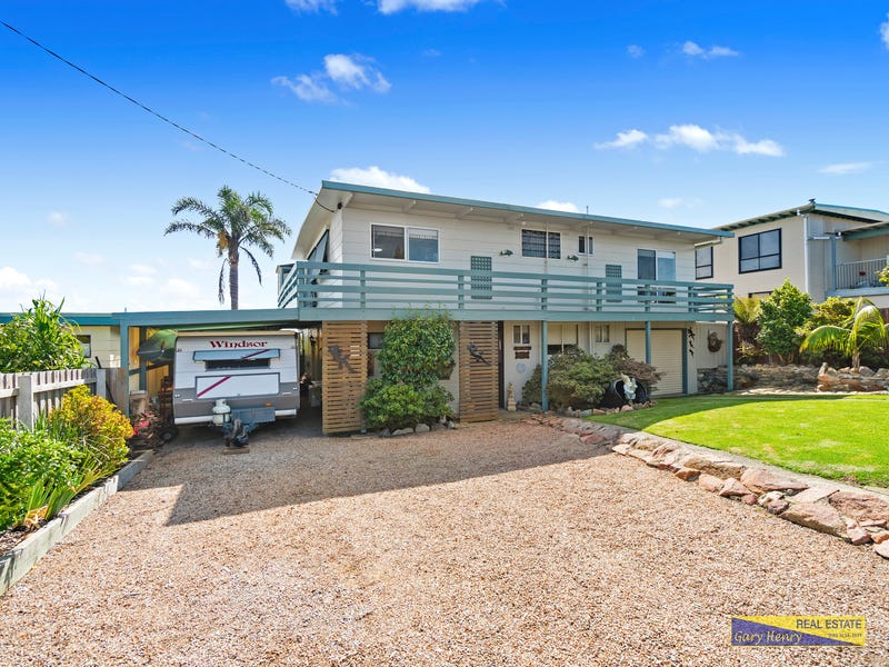 35 Outlook Drive Lake Tyers Beach Vic 3909