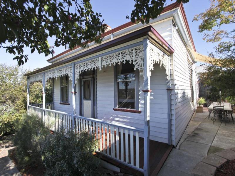 136 Rowan Street, Bendigo, Vic 3550 Property Details