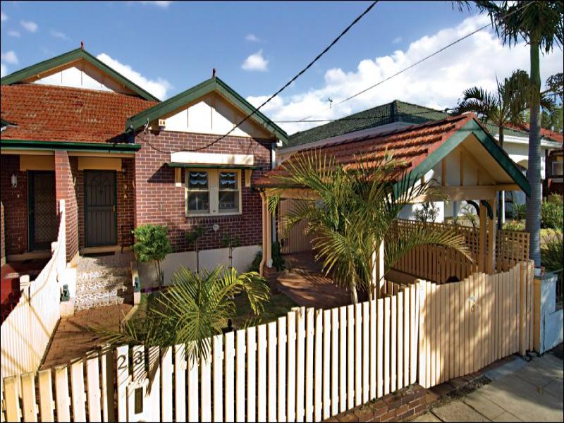 23 Howley Street, Rodd Point, NSW 2046