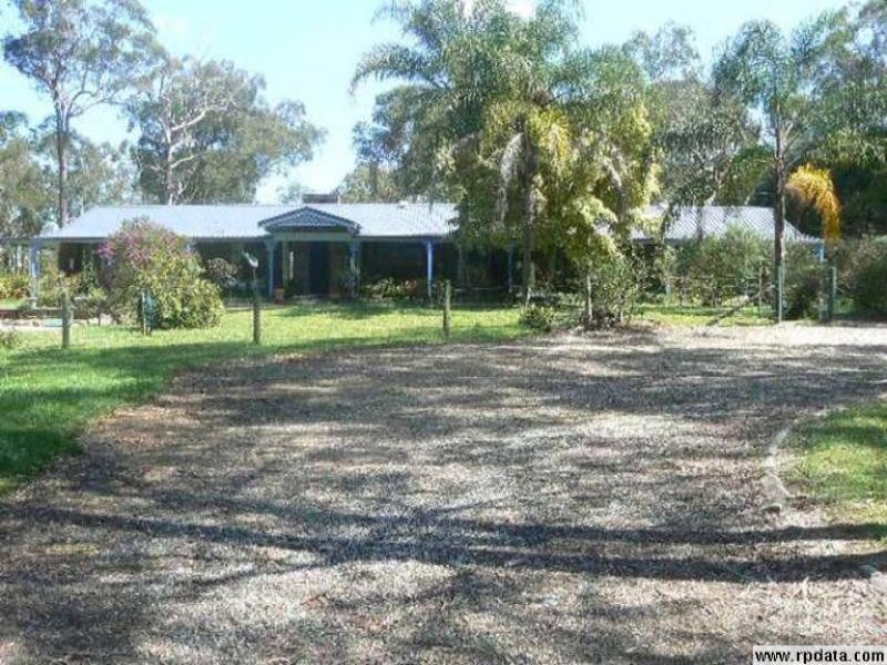 107111 Giles Road, Redland Bay, QLD 4165