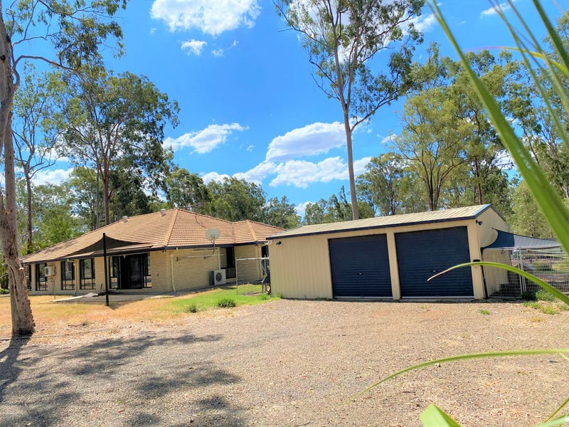 3 Lewis Court, Lockyer Waters, QLD 4311