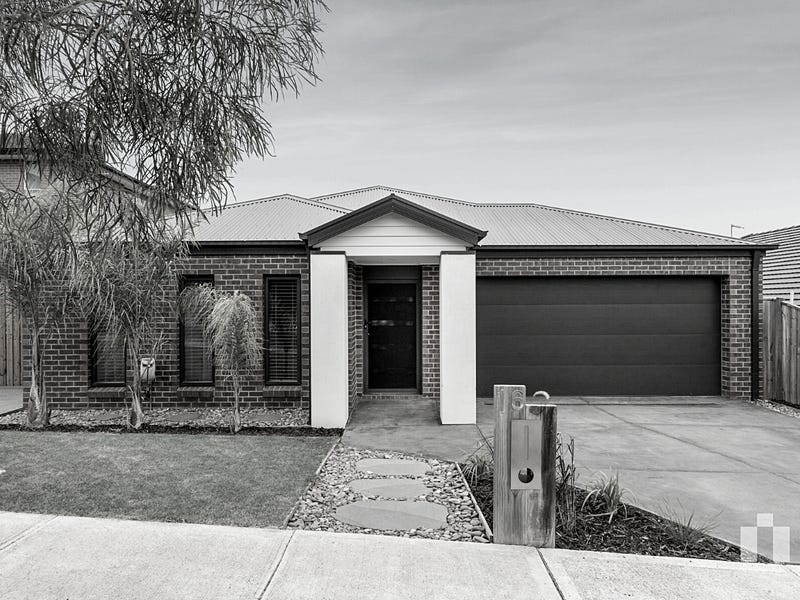 16 Kumalie Drive, Doreen, Vic 3754 Property Details