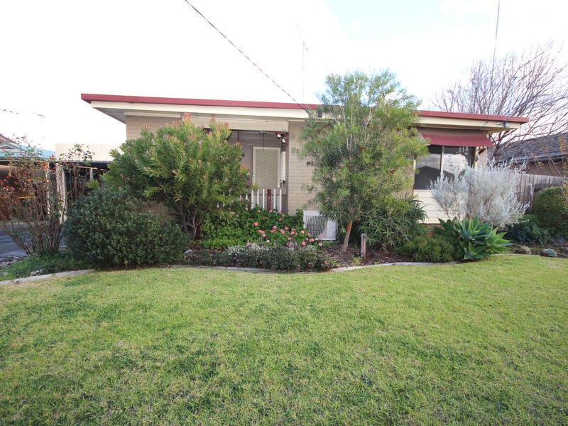 11 Caithness Crescent, Corio, Vic 3214 House for Rent