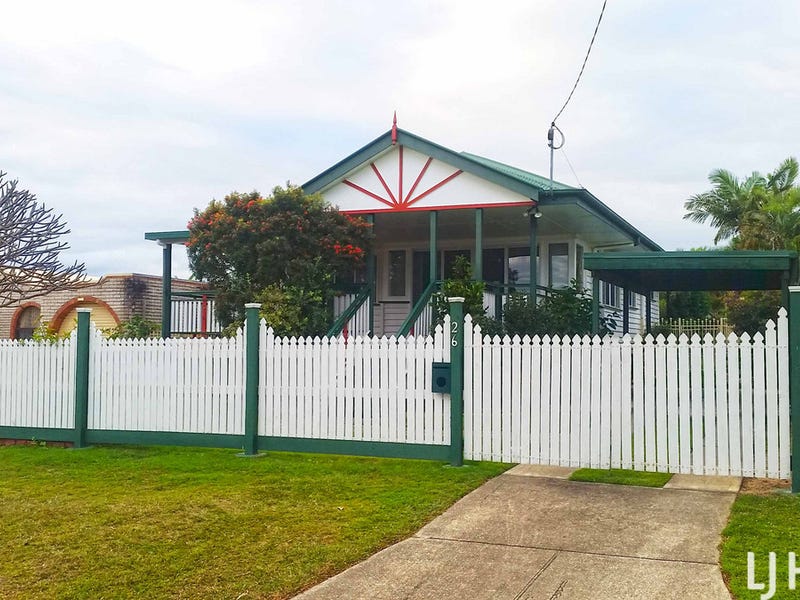 26 Arthur Street, Woody Point, QLD 4019