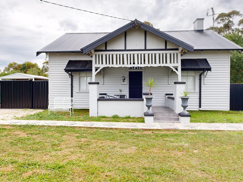 62 Station Street, Murchison, Vic 3610 House for Sale