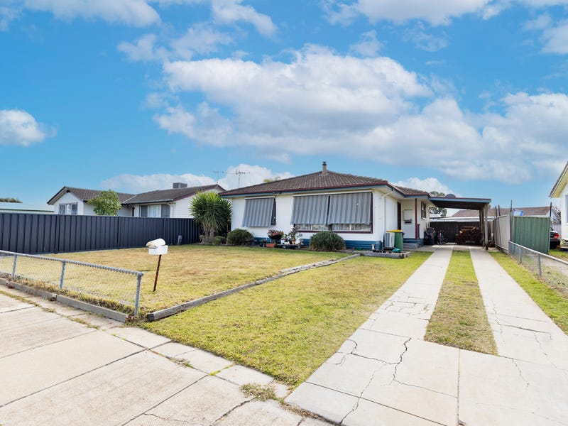 3 Bedroom Properties for Sale in VIC Pg. 74