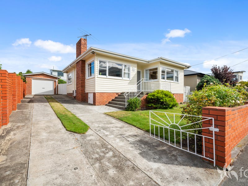 4 Derwent Street, Bellerive, Tas 7018 Property Details