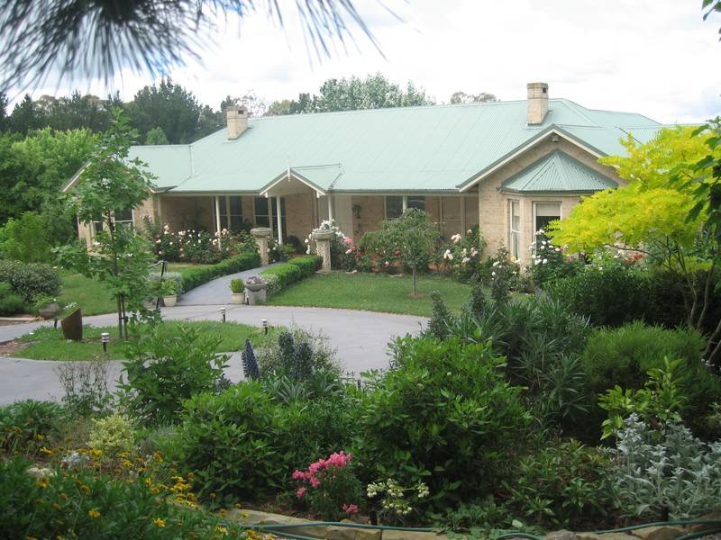 25 Sunninghill Avenue, Burradoo, NSW 2576 Property Details